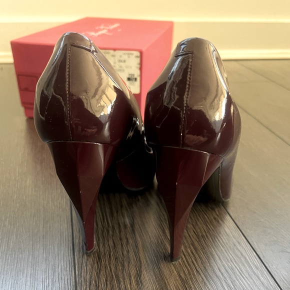 Roger Vivier Burgundy pumps - Picture 6 of 8